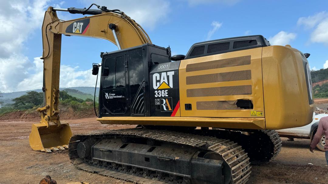 Equipo de Maquinaria Pesada disponible en R&A